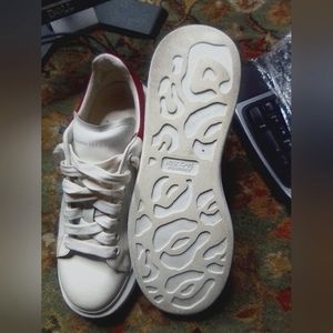 Alexander McQueen Sz 11 Red/ White